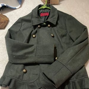 Sweet double button jacket with ruffle on the bottom